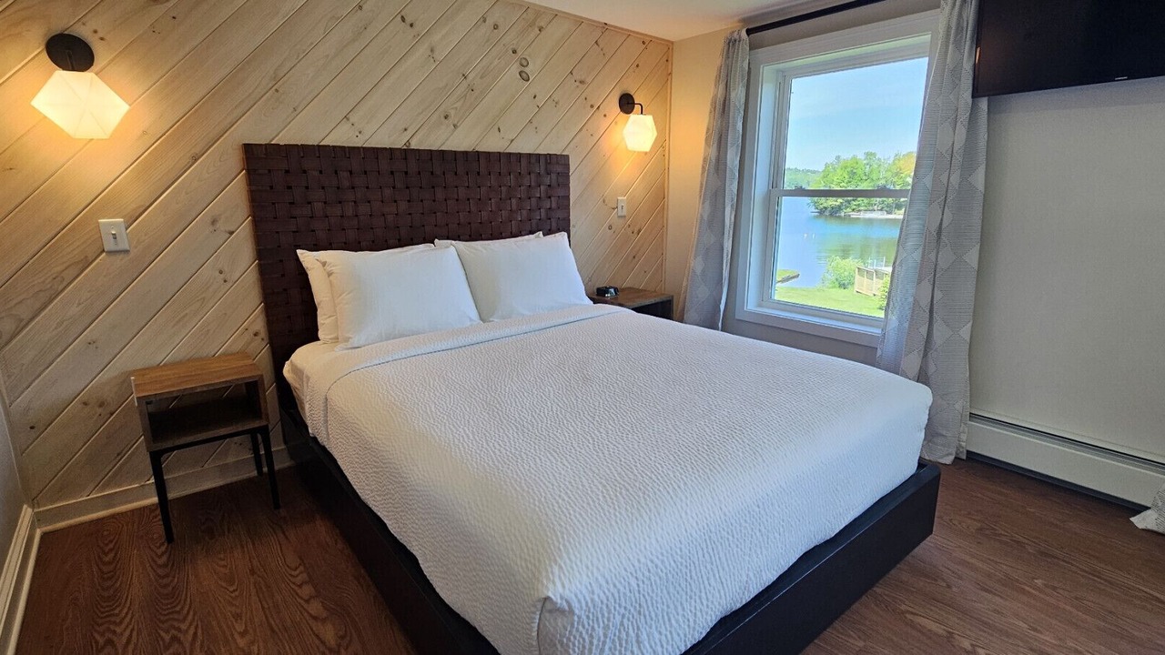 Photo of Bedroom in Greenville Junction