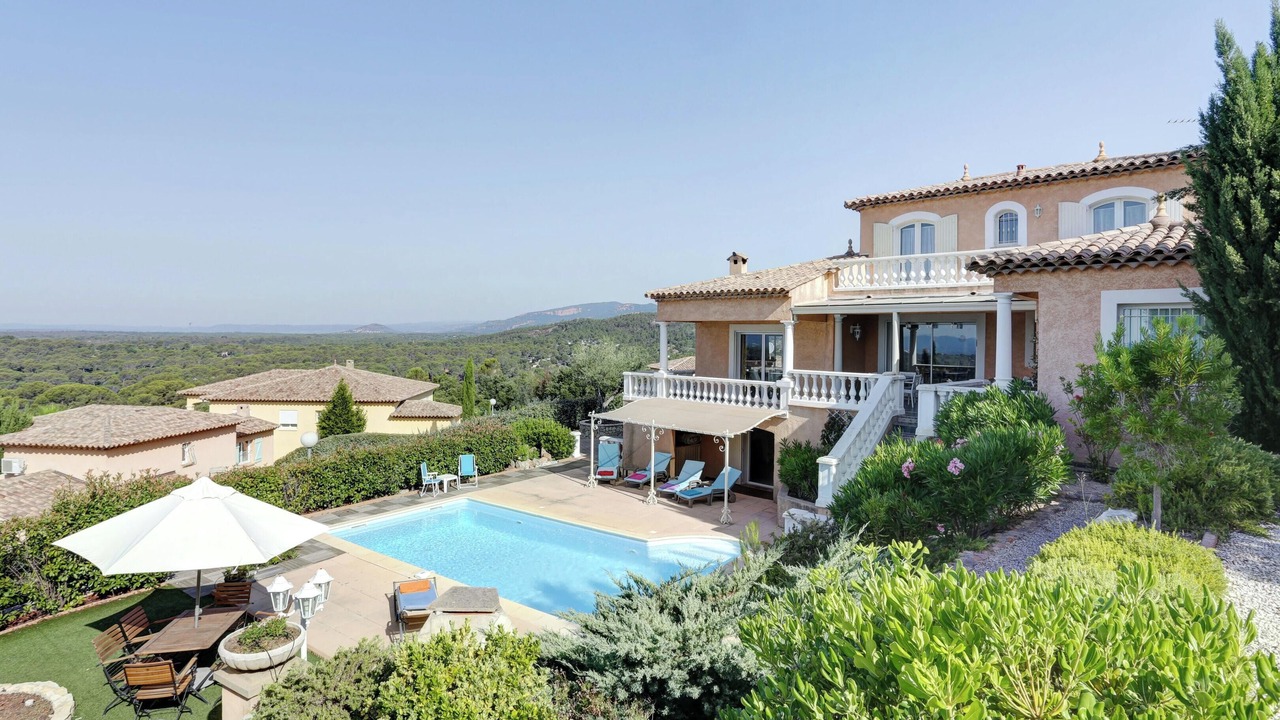 Photo of Outdoor in Frejus