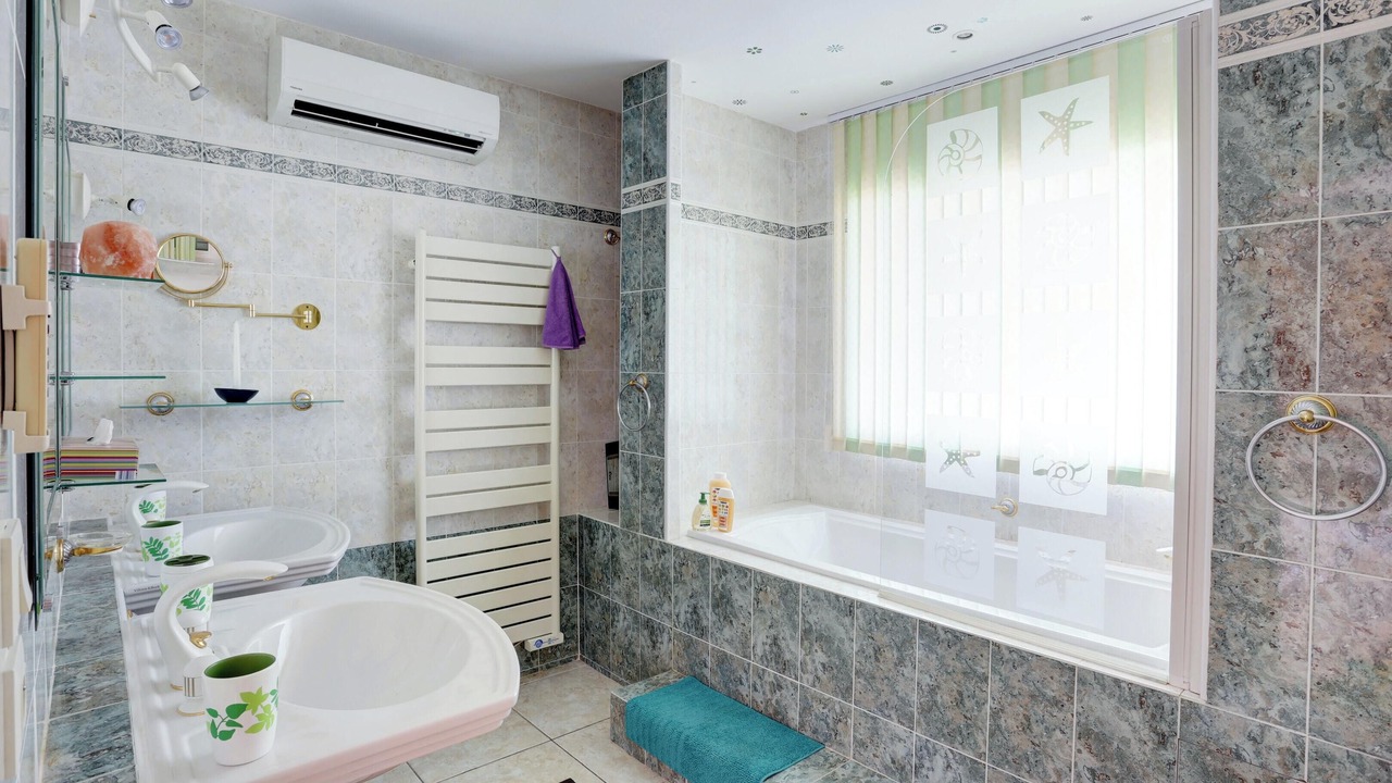 Photo of Bathroom in Frejus