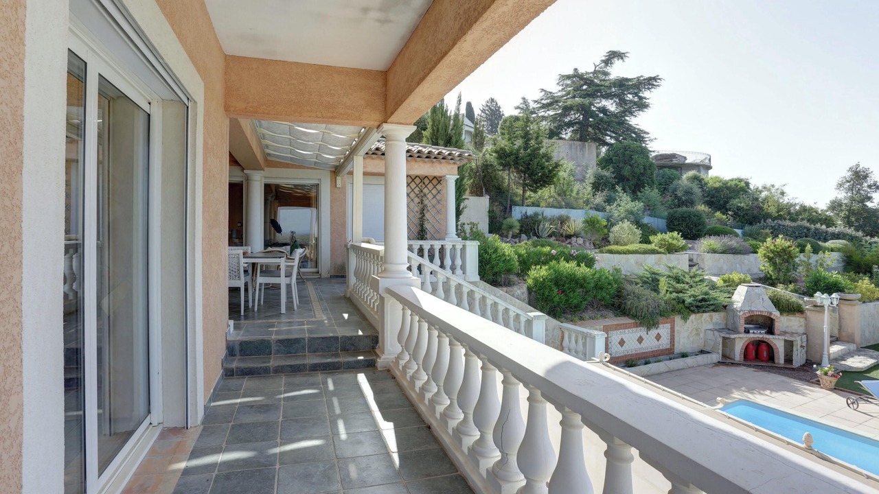 Photo of Outdoor in Frejus