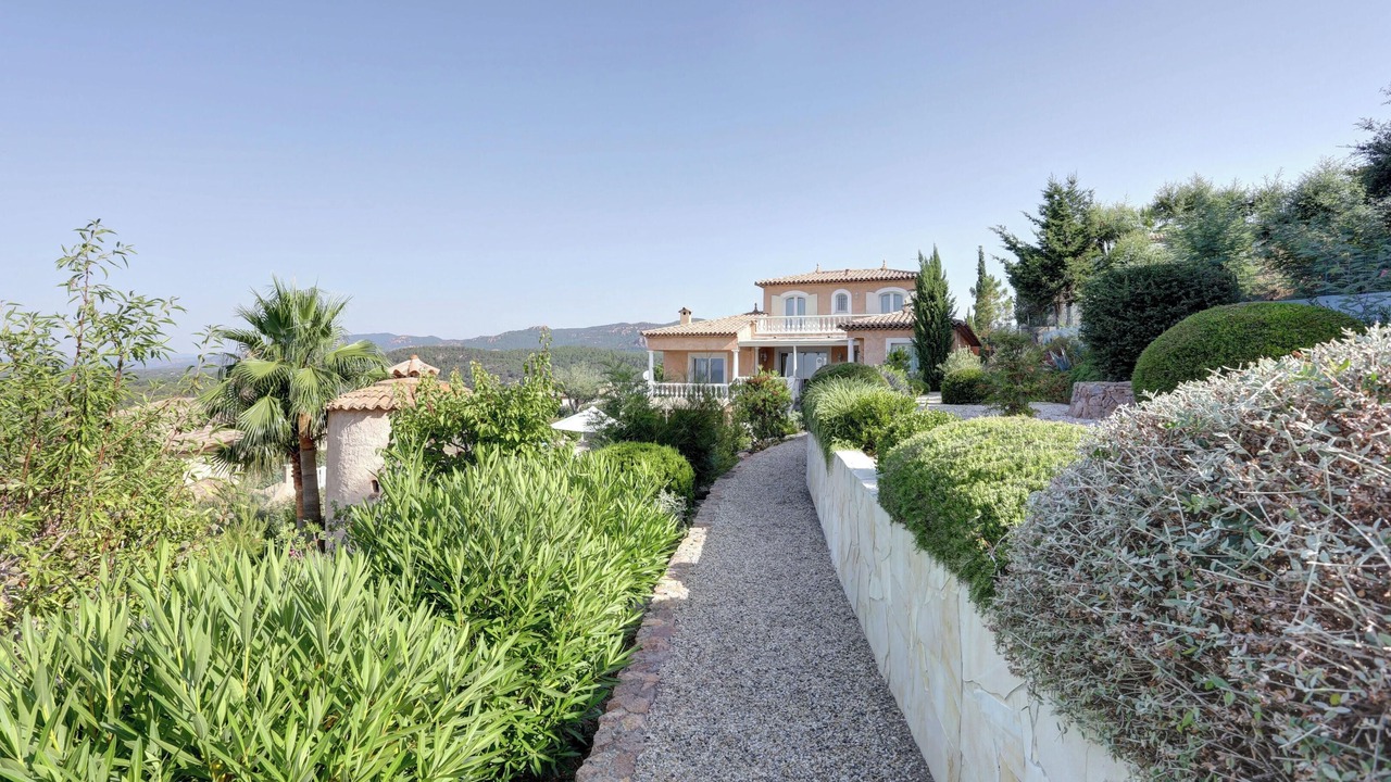 Photo of Outdoor in Frejus