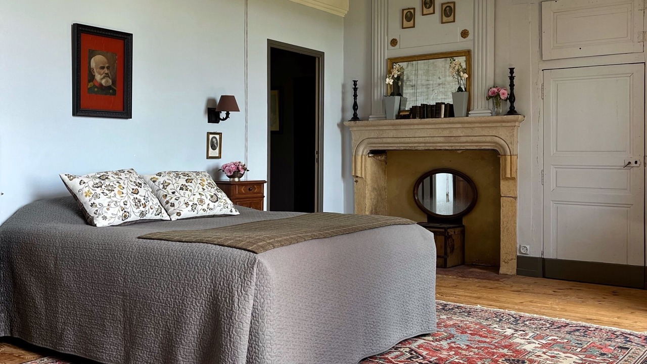 Photo of Bedroom in Saint-Julien-de-Civry