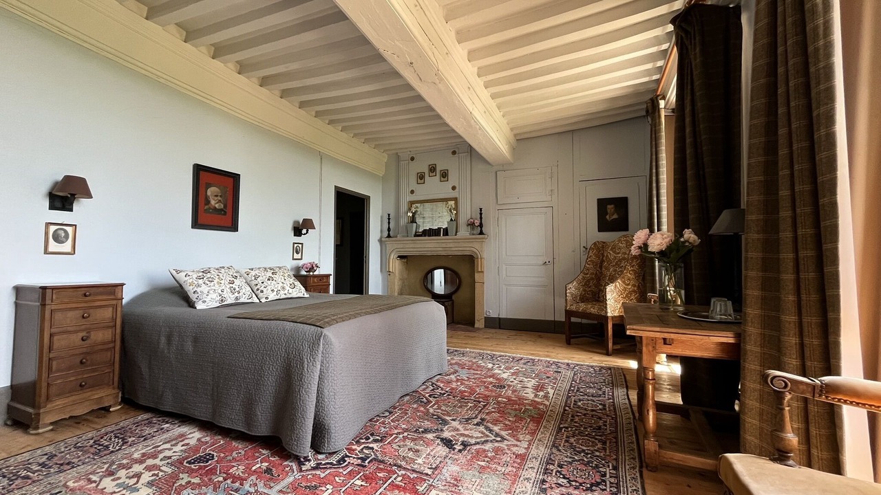 Photo of Bedroom in Saint-Julien-de-Civry
