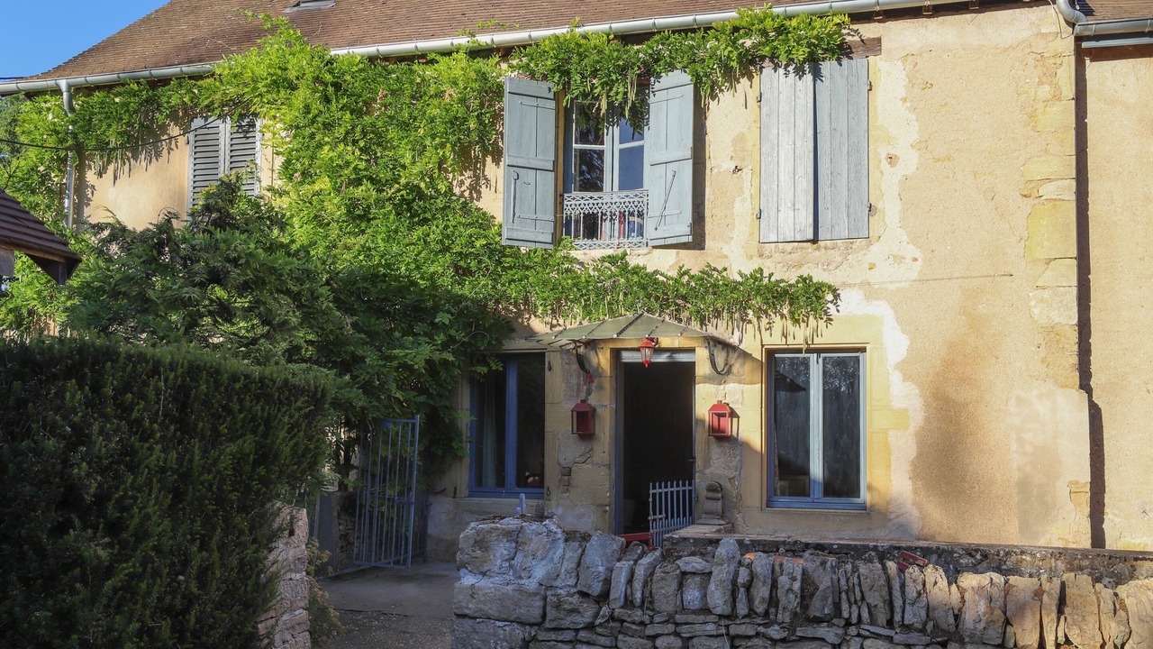 Photo of Outdoor in Saint-Julien-de-Civry