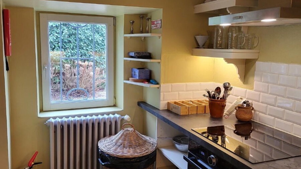 Photo of Kitchen in Saint-Julien-de-Civry