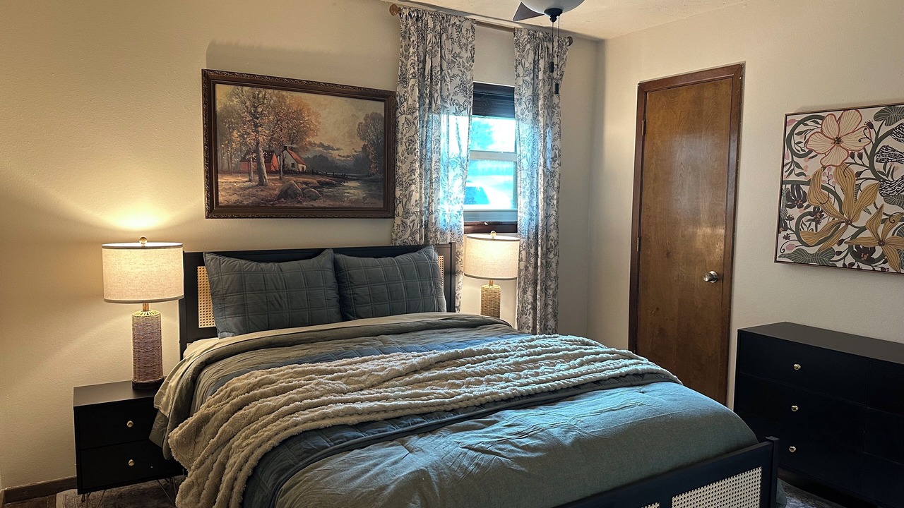 Photo of Bedroom in Clarendon