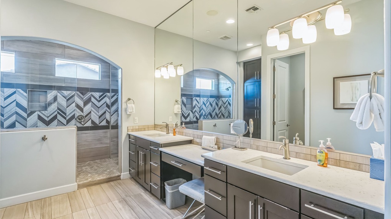 Photo of Bathroom in Dove Mountain