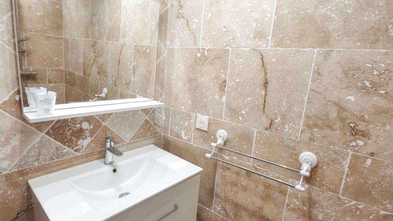 Photo of Bathroom in Thenac