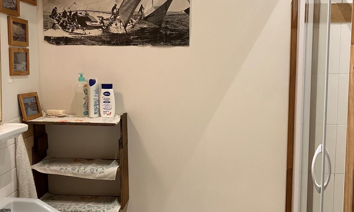 Photo of Bathroom in Le Minihic-sur-Rance