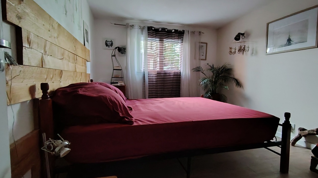 Photo of Bedroom in Sete