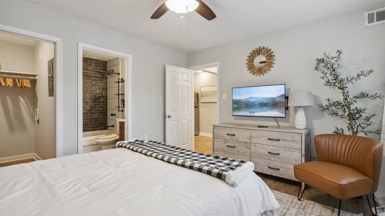 Photo of Bedroom in Hampton