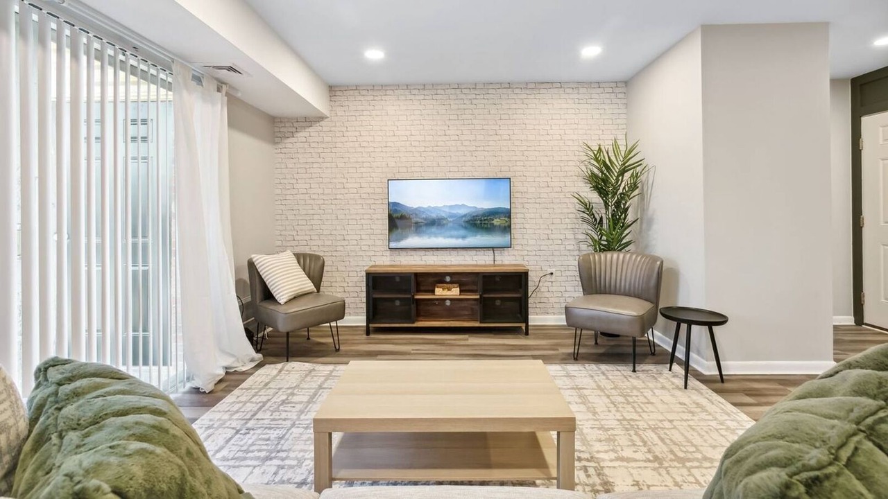 Photo of Livingroom in Hampton