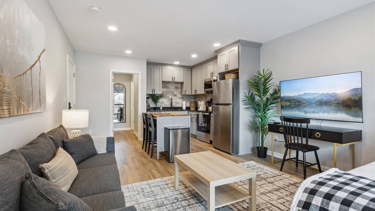 Photo of Livingroom in Hampton
