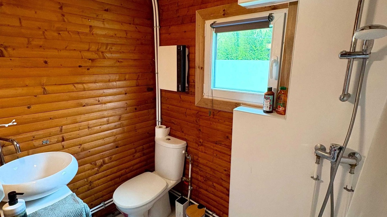 Photo of Bathroom in Authuille