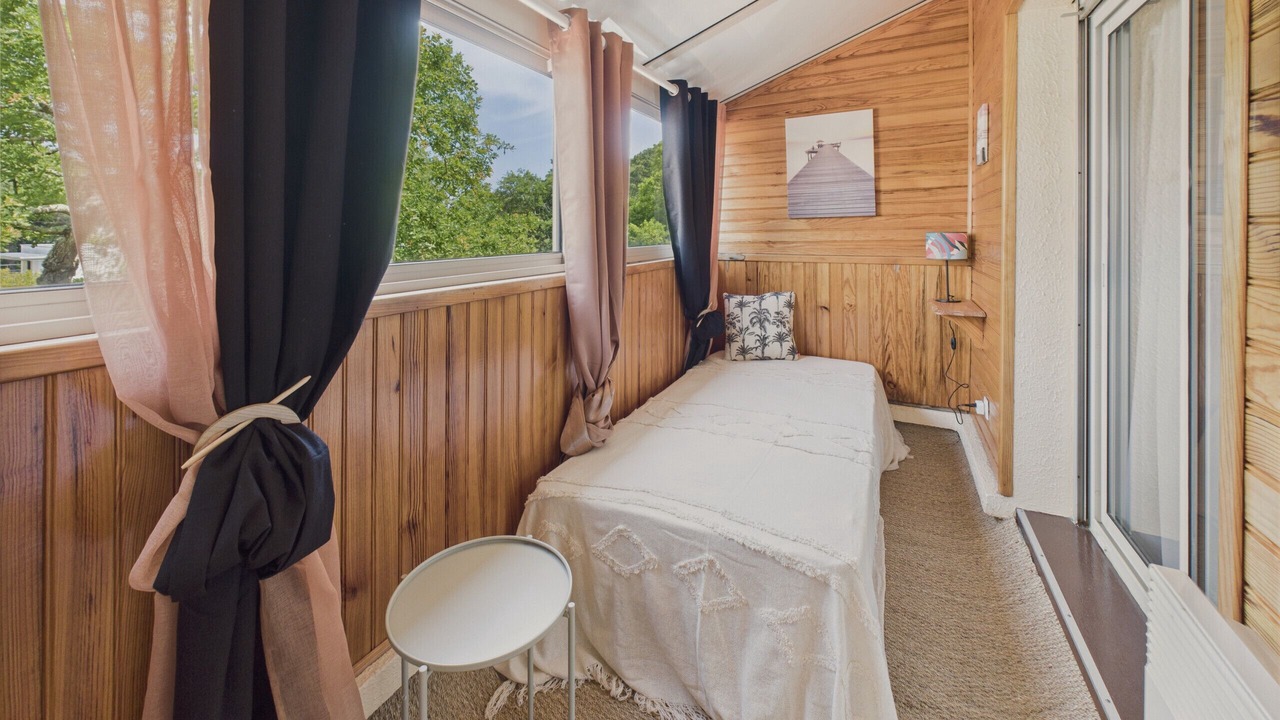 Photo of Bedroom in Andernos-les-Bains