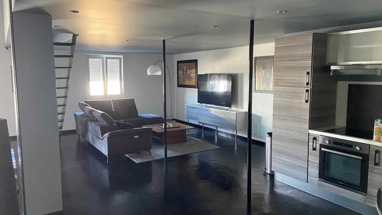 Photo of Livingroom in Sancheville