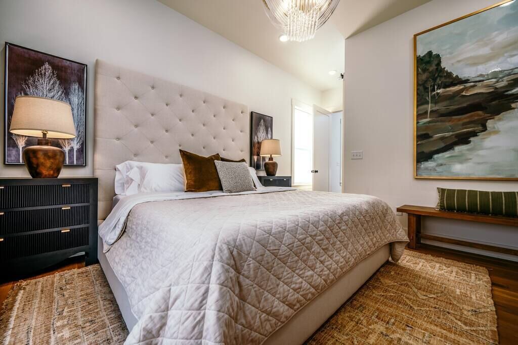 Photo of Bedroom in Downtown