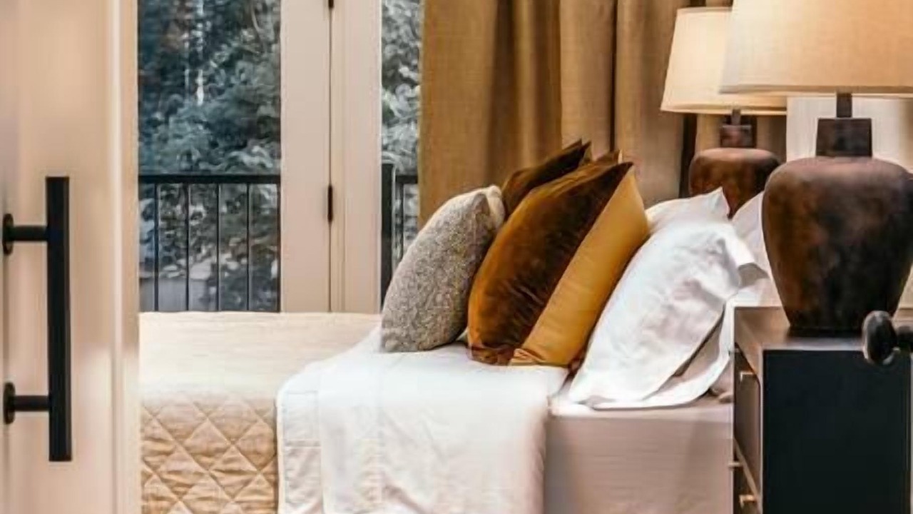 Photo of Bedroom in Downtown