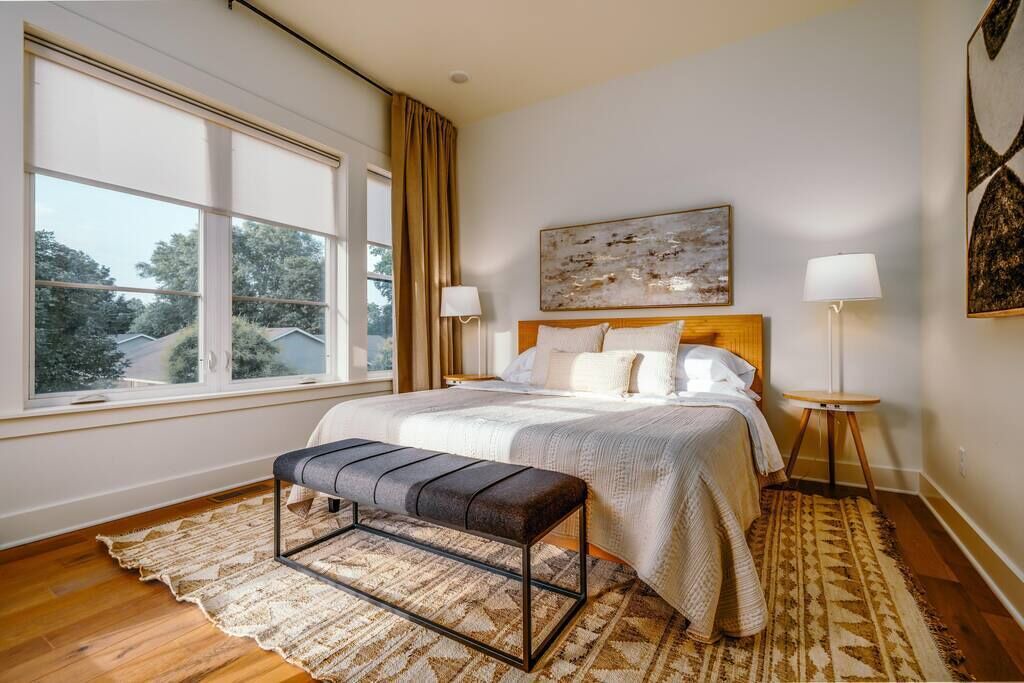 Photo of Bedroom in Downtown