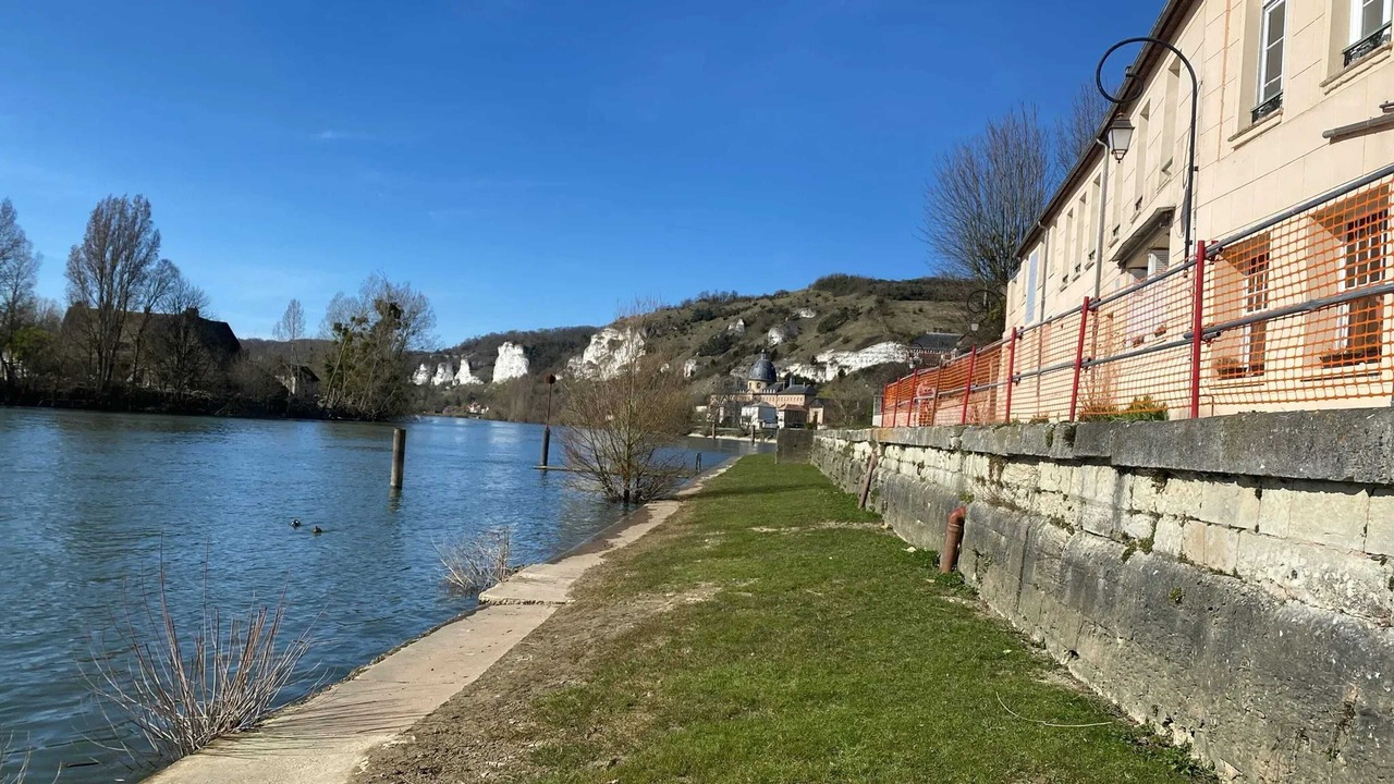 Photo of Others in Les Andelys