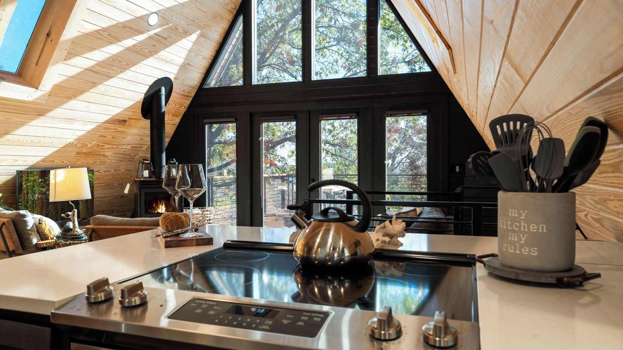 Photo of Kitchen in Lost Bridge Village