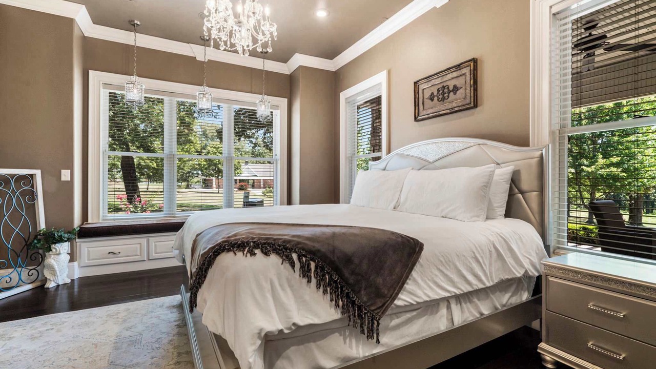Photo of Bedroom in Maysville