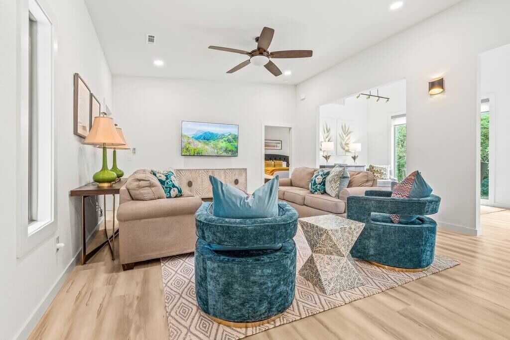 Photo of Livingroom in Prairie Creek