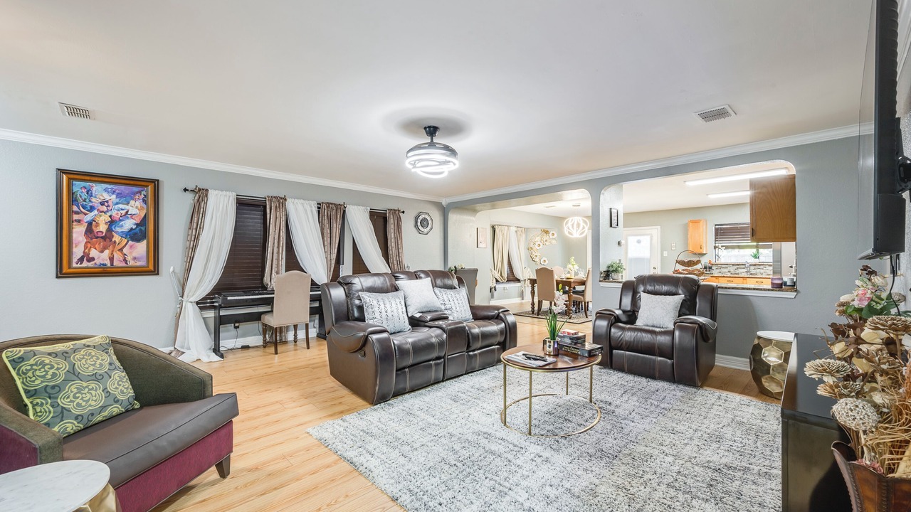 Photo of Livingroom in Frisco