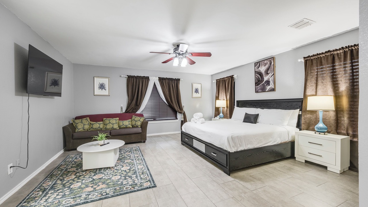 Photo of Bedroom in Frisco