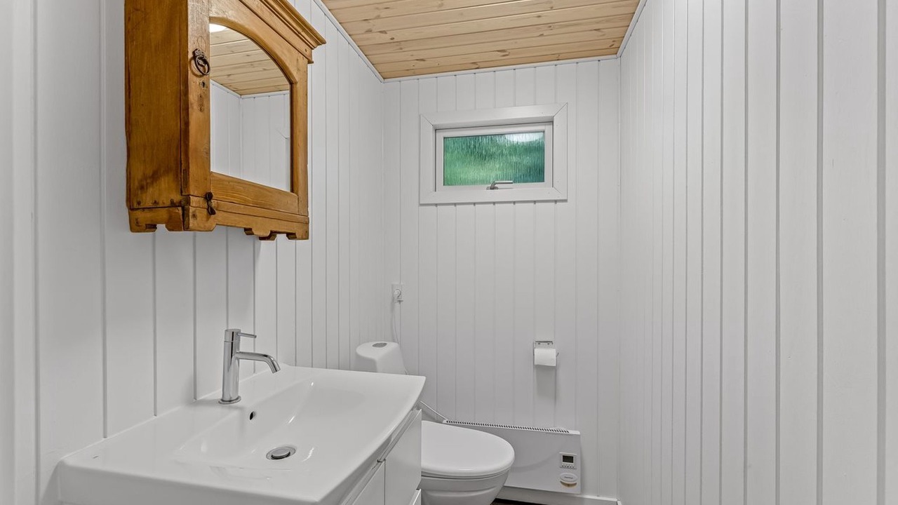 Photo of Bathroom in Hou