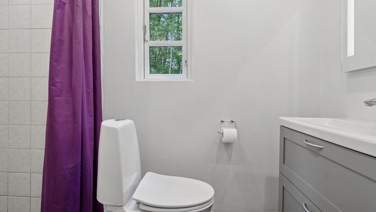 Photo of Bathroom in Ronne