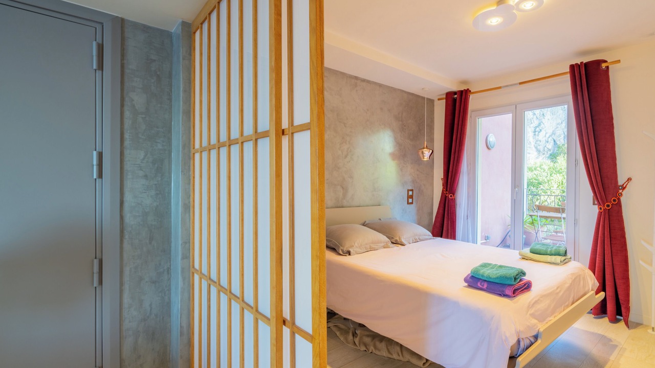 Photo of Bedroom in Le Pharo