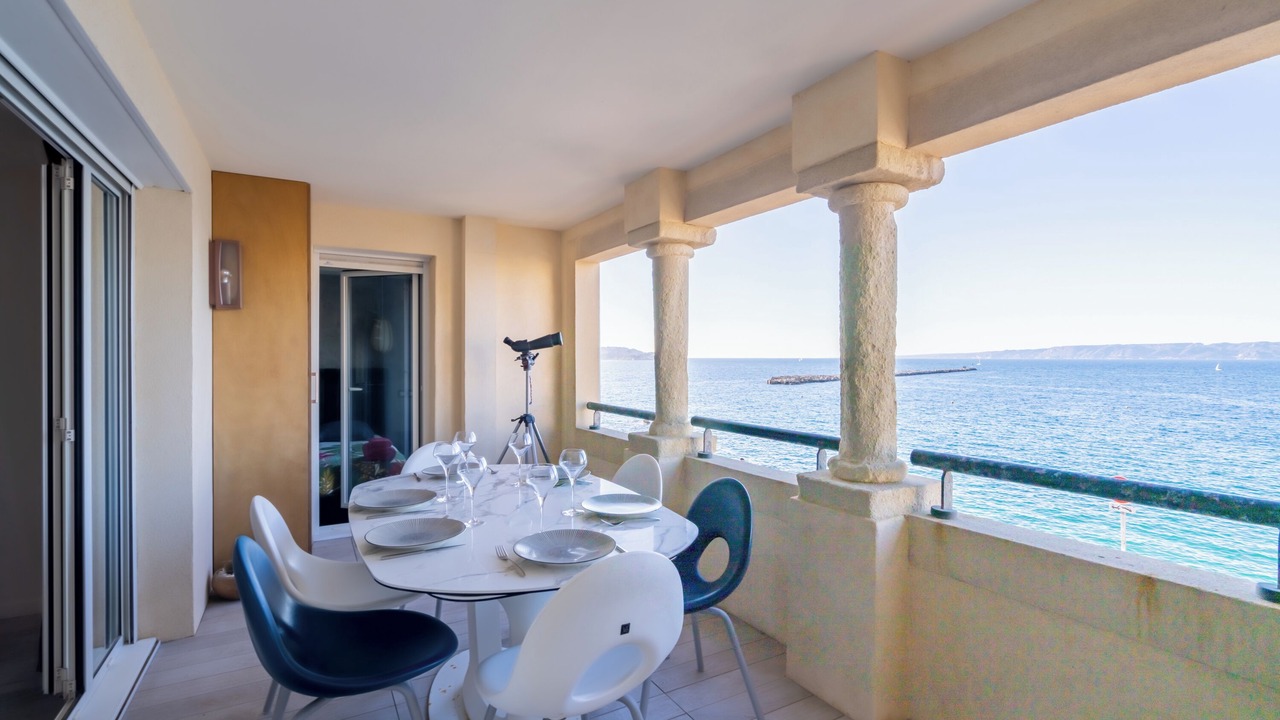 Photo of Outdoor in Le Pharo