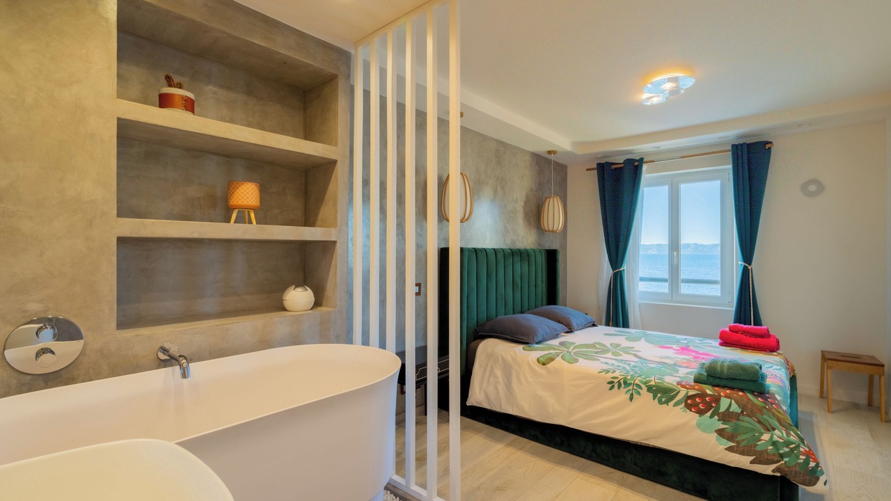 Photo of Bedroom in Le Pharo