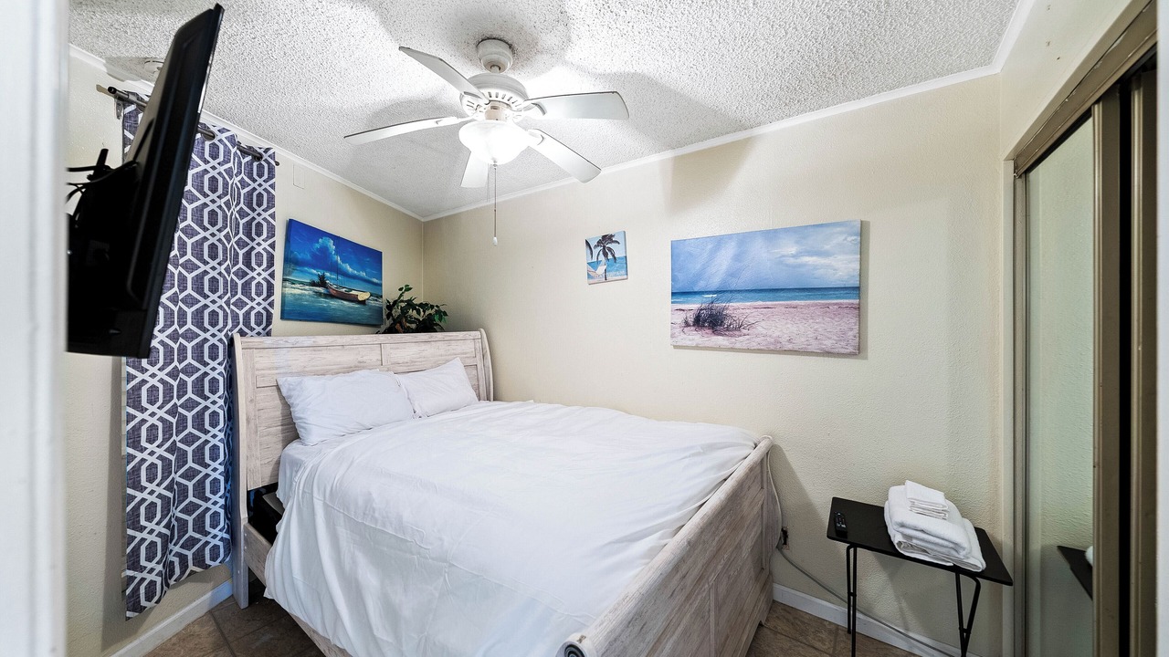 Photo of Bedroom in North Beach