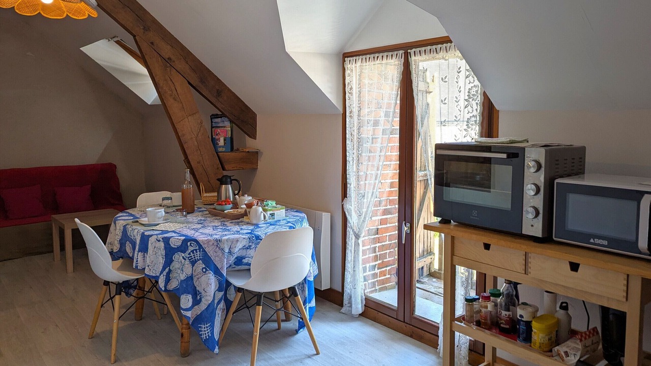 Photo of Others in Gidy