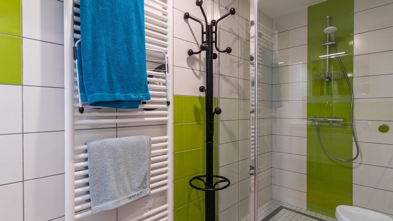 Photo of Bathroom in Equevilley