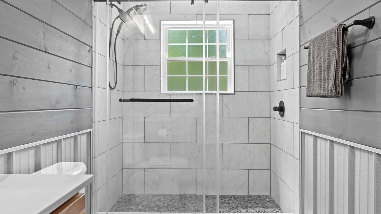 Photo of Bathroom in Hanover