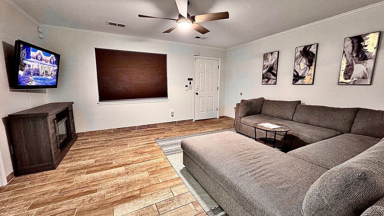 Photo of Livingroom in Burton