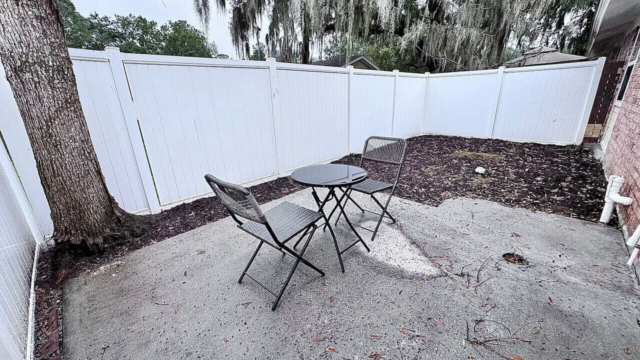Photo of Patio Balcony in Burton