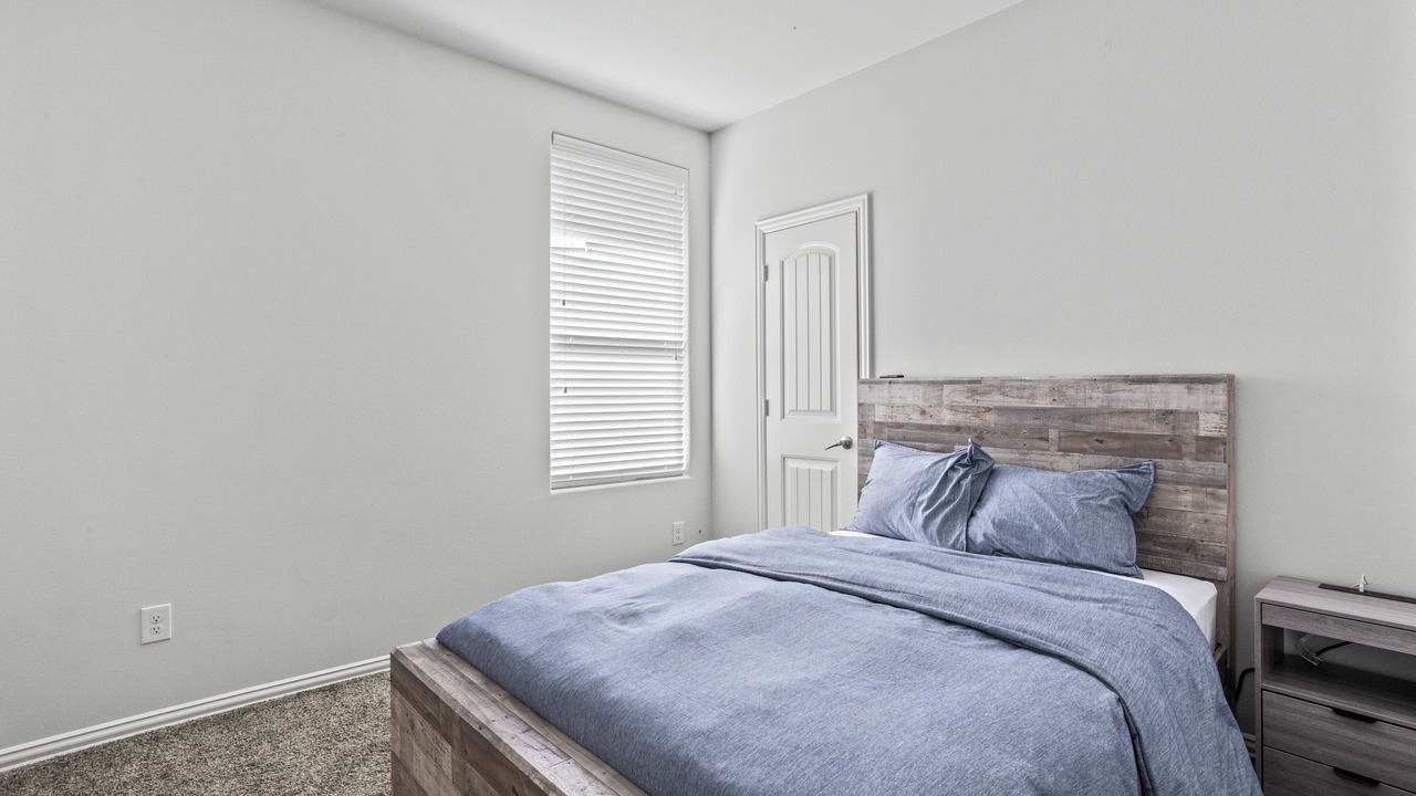Photo of Bedroom in Midland
