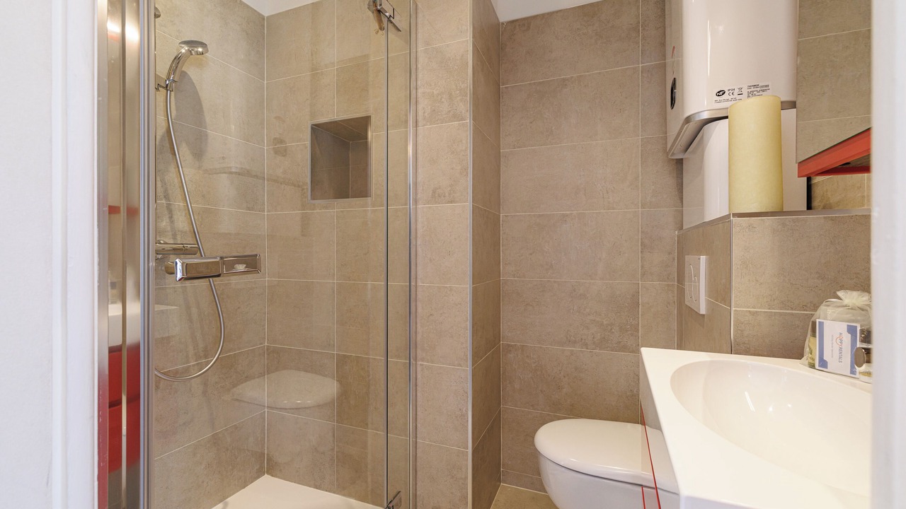 Photo of Bathroom in Gambetta