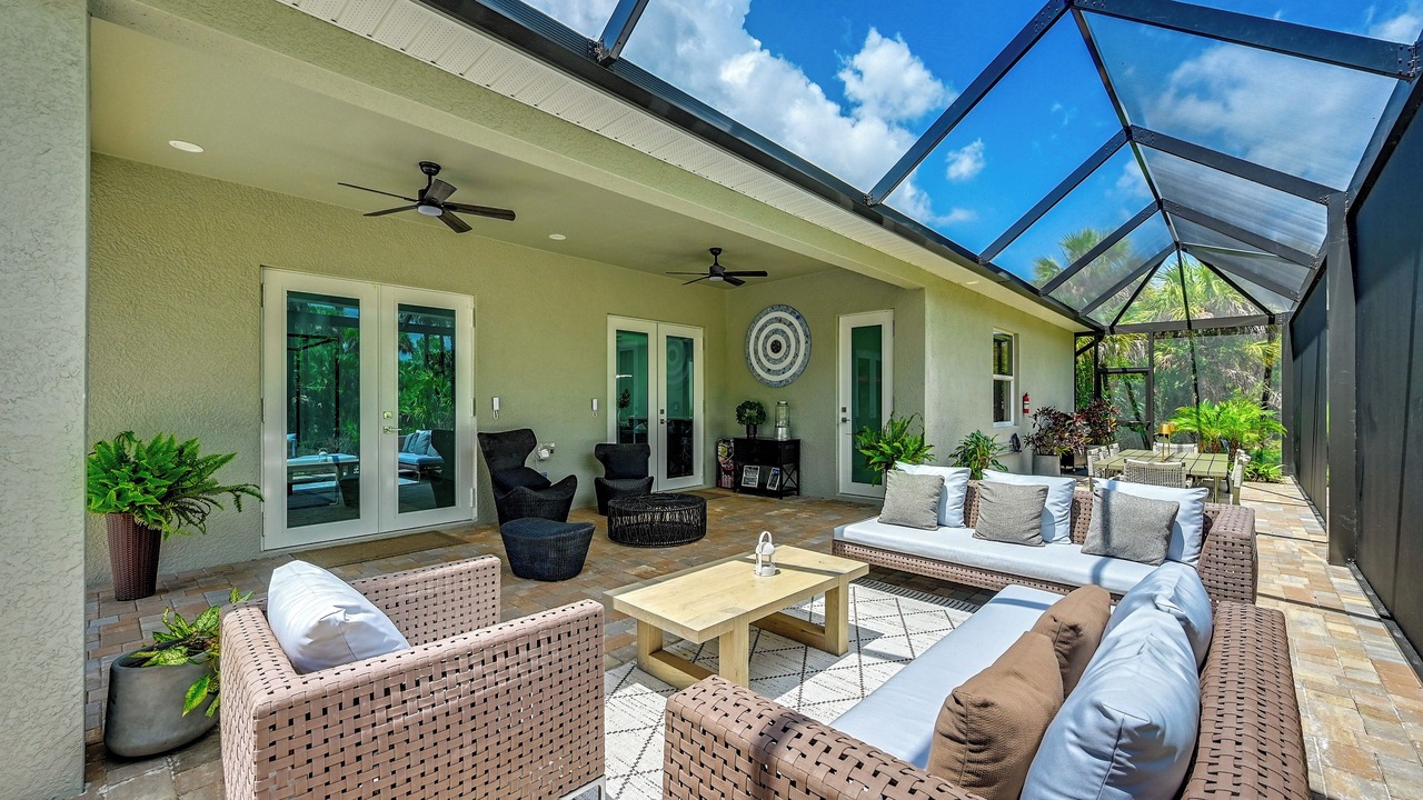 Photo of Patio Balcony in Rural Estates