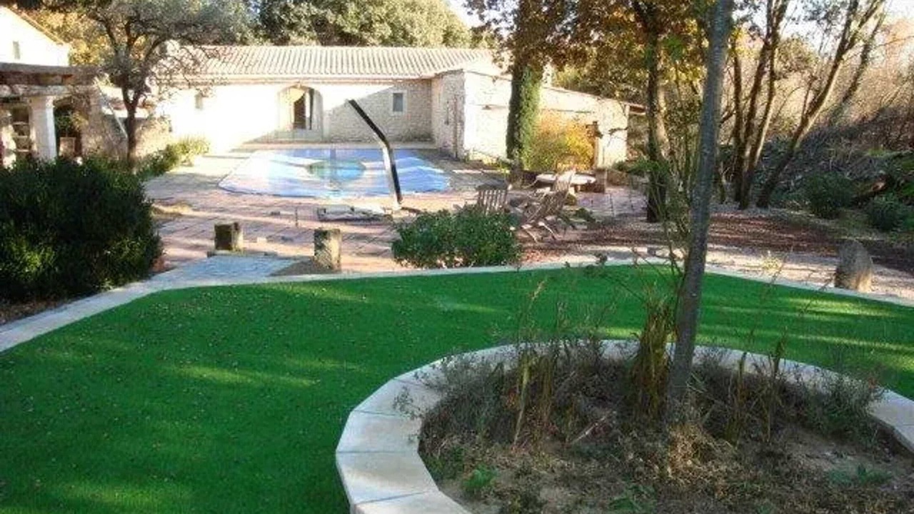 Photo of Outdoor in Chamaret