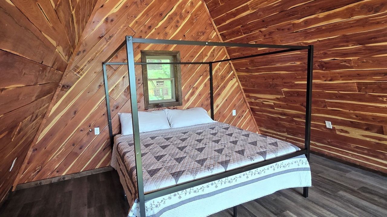 Photo of Bedroom in Spencer