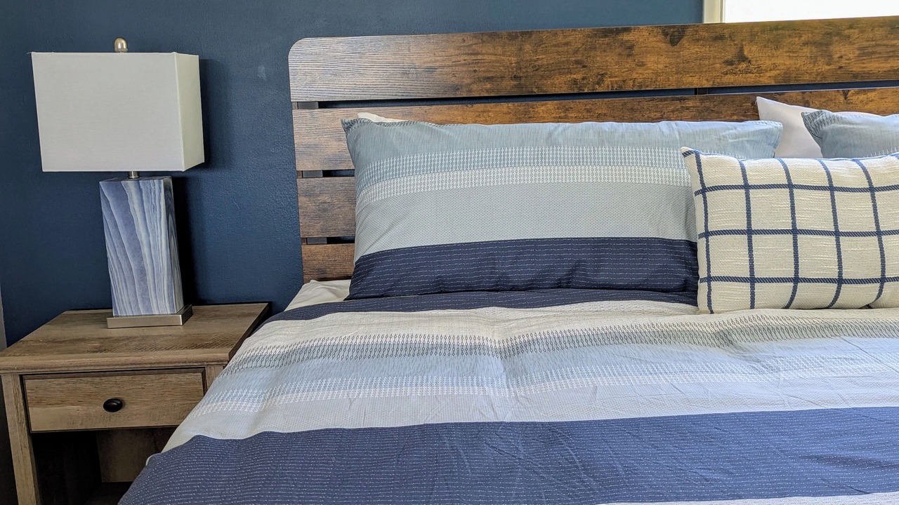 Photo of Bedroom in Oak Harbor