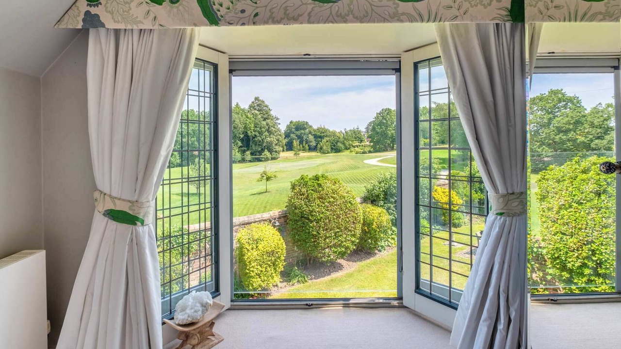 Photo of Others in Sunningdale