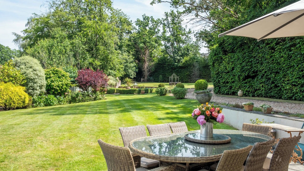 Photo of Outdoor in Sunningdale