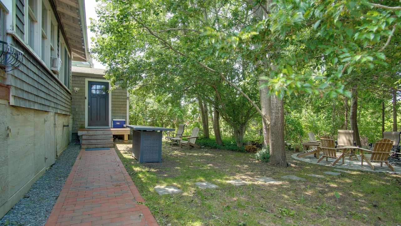 Photo of Others in East Chop