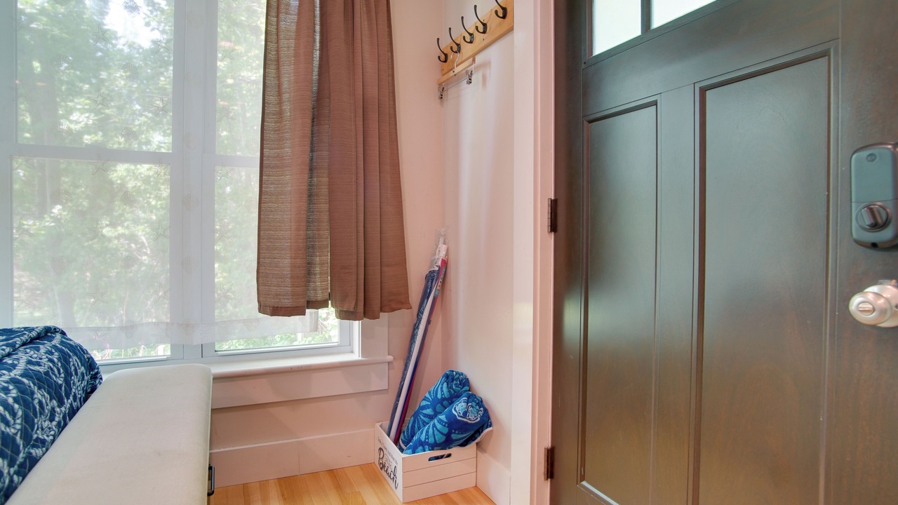 Photo of Others in East Chop